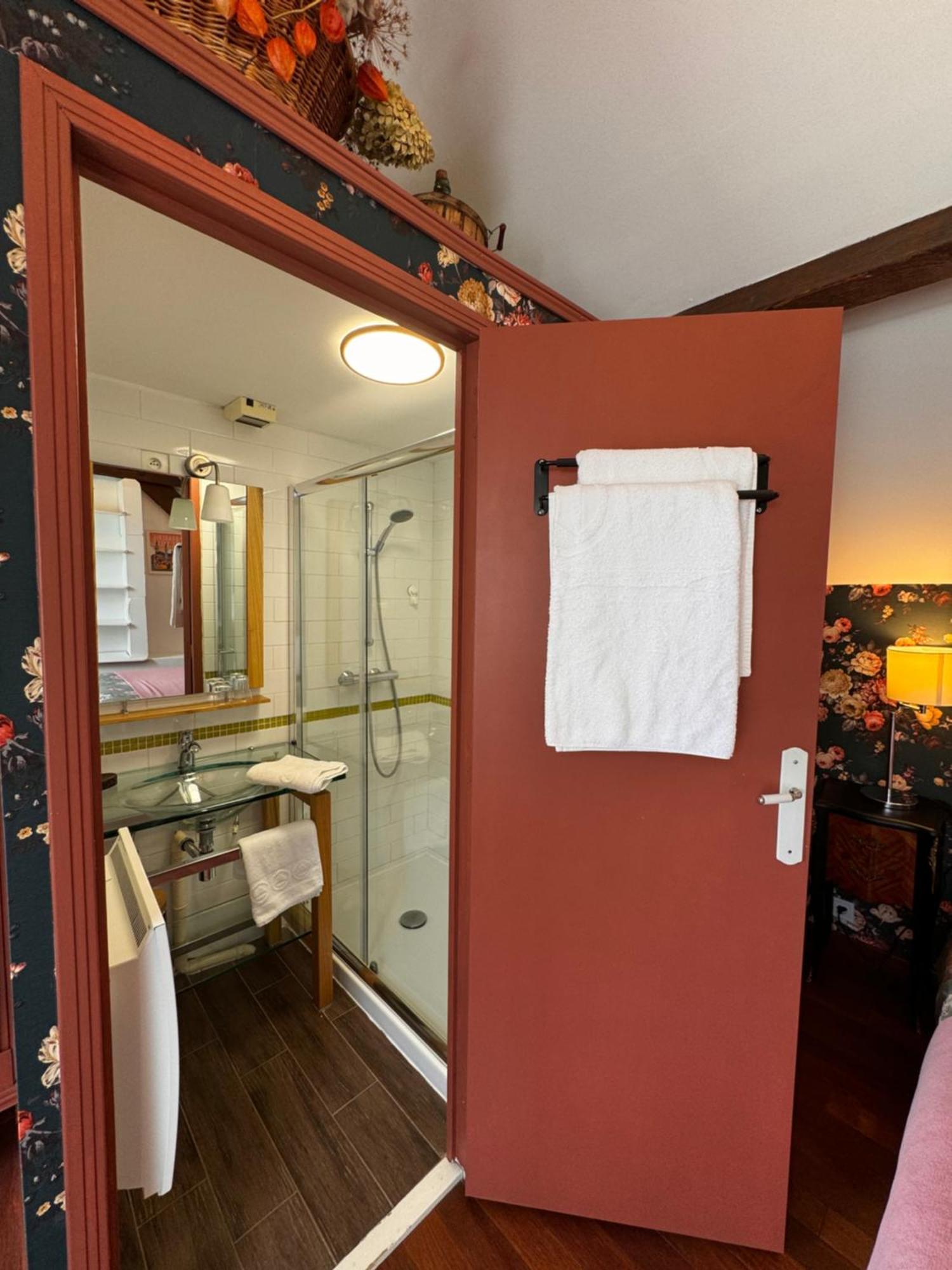 La Niche Hotell Richebourg  Exteriör bild